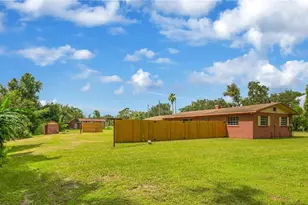 1619 N Dover Rd, Dover, FL 33527 - Photo 22
