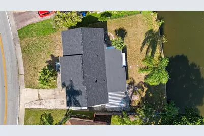 3909 Sail Drive, New Port Richey, FL 34652 - Photo 2