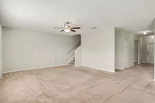 2210 Purple Orchid Pl, Ruskin, FL 33570 - Photo 10