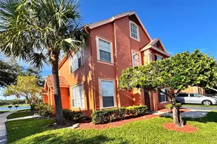 9842 Lake Chase Island Way, Tampa, FL 33626 - Photo 10