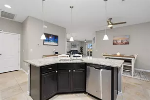 33067 Windelstraw Dr, Wesley Chapel, FL 33545 - Photo 10