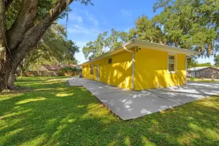 9609 Takomah Trail, Tampa, FL 33617 - Photo 26