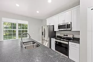 9609 Takomah Trail, Tampa, FL 33617 - Photo 14