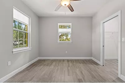 9609 Takomah Trail, Tampa, FL 33617 - Photo 18
