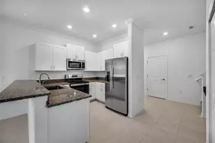 30741 Veridian Wy, Wesley Chapel, FL 33543 - Photo 12