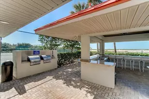 1290 Gulf Blvd, Clearwater, FL 33767 - Photo 28