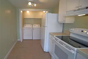 810 W Woodlawn Ave, Tampa, FL 33603 - Photo 10