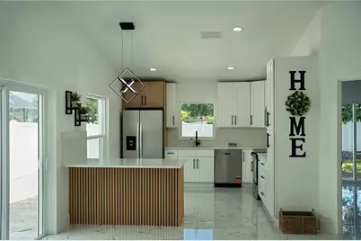 9224 Camino Villa Boulevard, Tampa, FL 33635 - Photo 10