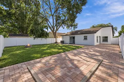 9224 Camino Villa Boulevard, Tampa, FL 33635 - Photo 46