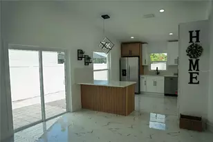 9224 Camino Villa Blvd, Tampa, FL 33635 - Photo 16