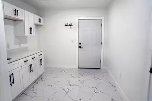 9224 Camino Villa Blvd, Tampa, FL 33635 - Photo 20