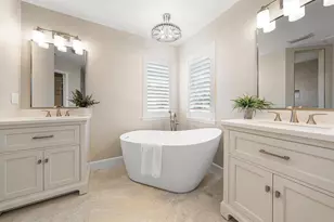 1924 Dunloe Cir, Dunedin, FL 34698 - Photo 20