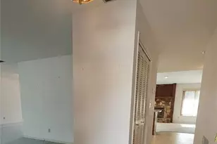7006 120th St, Seminole, FL 33772 - Photo 4