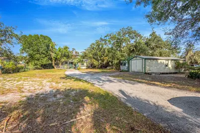 11620 E Bay Road, Gibsonton, FL 33534 - Photo 8