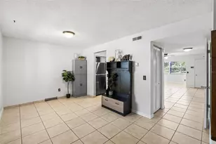 4038 Cortez Dr, Tampa, FL 33614 - Photo 10