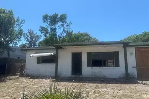 8648 Fox Hollow Dr, Port Richey, FL 34668 - Photo 1