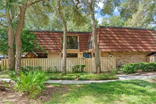 680 1st Ct, Palm Harbor, FL 34684 - Photo 1