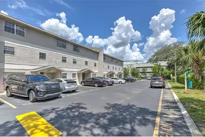 14454 Reuter Strasse Circle #712, Tampa, FL 33613 - Photo 2