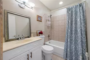 5217 81st St N, Saint Petersburg, FL 33709 - Photo 28