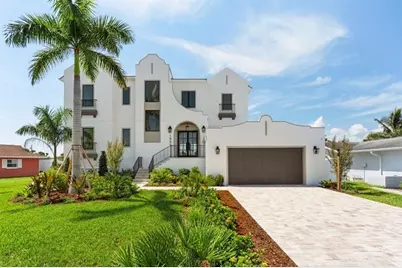 1482 51st Avenue NE, Saint Petersburg, FL 33703 - Photo 2