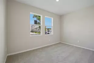 5969 Fresh Flora Dr, Wimauma, FL 33598 - Photo 12