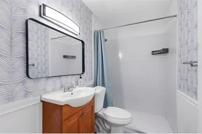 2222 Quincy Street S, Saint Petersburg, FL 33711 - Photo 10