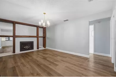 613 Pine Forest Drive, Brandon, FL 33511 - Photo 12