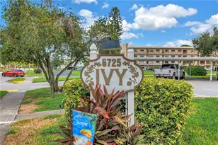 5725 80th St N, Saint Petersburg, FL 33709 - Photo 2