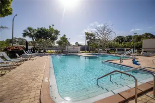 5725 80th St N, Saint Petersburg, FL 33709 - Photo 32