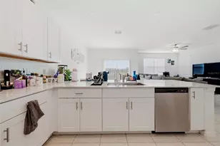 10336 Lavender Aster Trl, San Antonio, FL 33576 - Photo 2