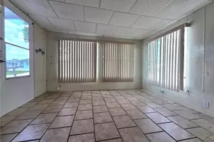 5634 Arrowhead Dr, Zephyrhills, FL 33542 - Photo 18