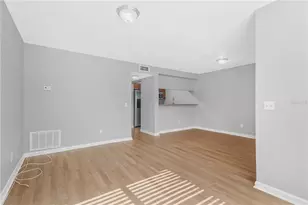 5440 S MacDill Ave, Tampa, FL 33611 - Photo 6