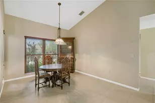 80 Foxfire Ln, Oldsmar, FL 34677 - Photo 12