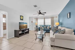 7030 Versailles N, Pinellas Park, FL 33781 - Photo 4