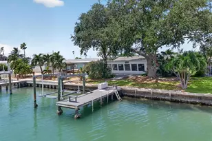 541 Lillian Dr, Madeira Beach, FL 33708 - Photo 60