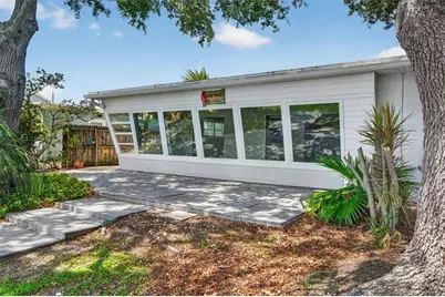 541 Lillian Drive, Madeira Beach, FL 33708 - Photo 52