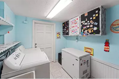 9537 Crestview Street, Seminole, FL 33772 - Photo 12