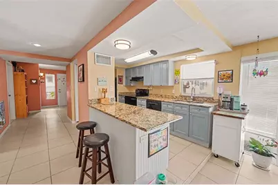 9537 Crestview Street, Seminole, FL 33772 - Photo 4