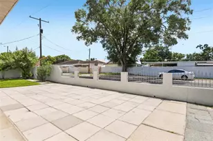 7001 N Clark Ave, Tampa, FL 33614 - Photo 6