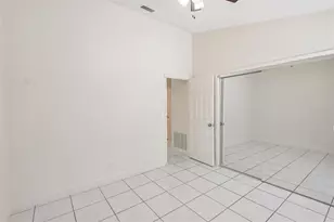 7001 N Clark Ave, Tampa, FL 33614 - Photo 22
