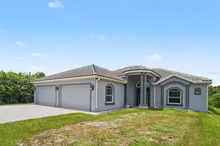 2761 Newman Dr, North Port, FL 34288 - Photo 4