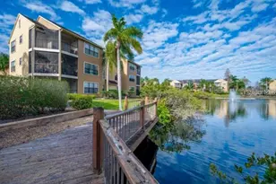 11901 4th St, Saint Petersburg, FL 33716 - Photo 1