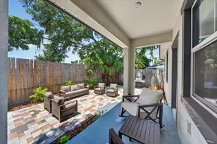 1821 27th St S, Saint Petersburg, FL 33712 - Photo 28