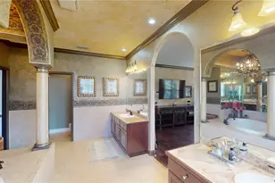 4929 N River Shore Dr, Tampa, FL 33603 - Photo 50