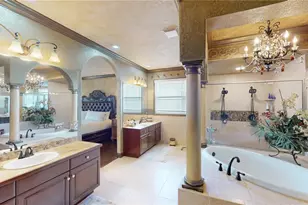 4929 N River Shore Dr, Tampa, FL 33603 - Photo 52
