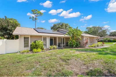 1419 Indian Trail S, Palm Harbor, FL 34683 - Photo 2