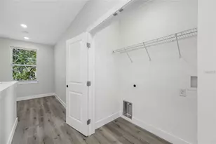 6910 Dartmouth Ave N, Saint Petersburg, FL 33710 - Photo 24
