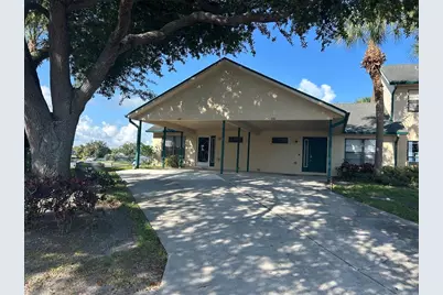 608 Yardarm Drive #4, Apollo Beach, FL 33572 - Photo 2