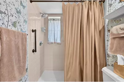 5674 Bay Pines Lakes Boulevard, Saint Petersburg, FL 33708 - Photo 24