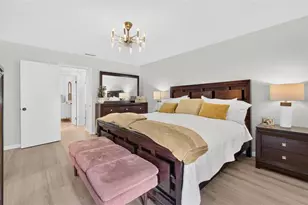 5674 Bay Pines Lakes Blvd, Saint Petersburg, FL 33708 - Photo 20
